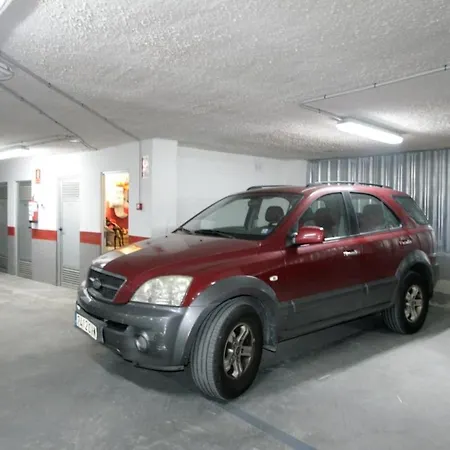 La Rosaleda, Céntrico, Con Garaje Y Terraza Exterior Appartement