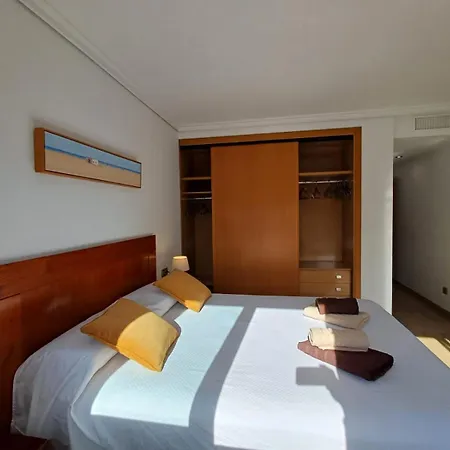 La Rosaleda, Centrico, Con Garaje Y Terraza Exterior *